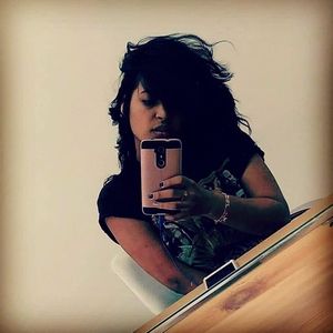 Meet your Posher, Cynthia